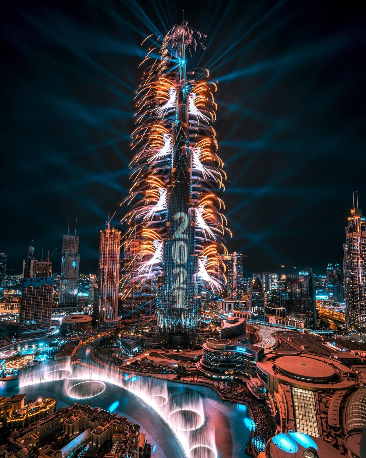 Burj Khalifa and Downtown Dubai bring in 2021 with a spectacular New Year’s Eve celebration