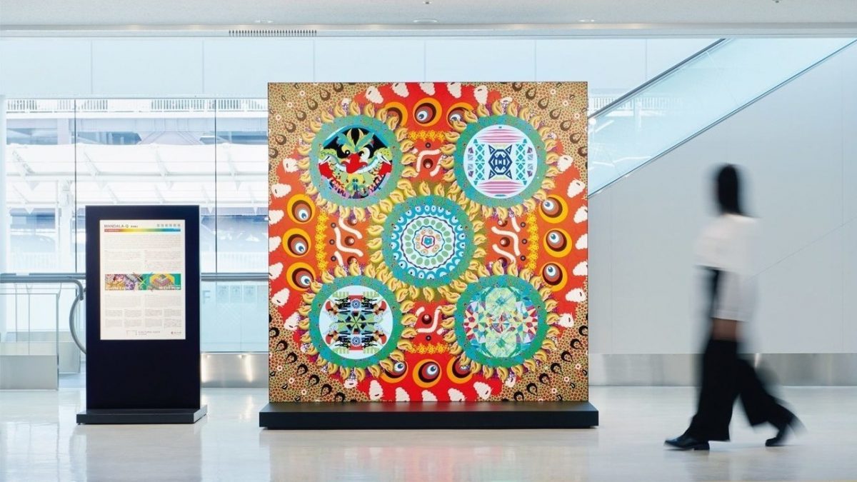 (Español) Obras de arte mediático inspiradas en los “patrones” de las artesanías regionales de Kyushu exhibidas en el aeropuerto de Fukuoka desde el 10 de febrero